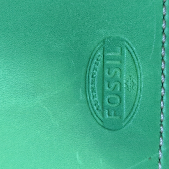 Fossil wristlet - Picture 3 of 4